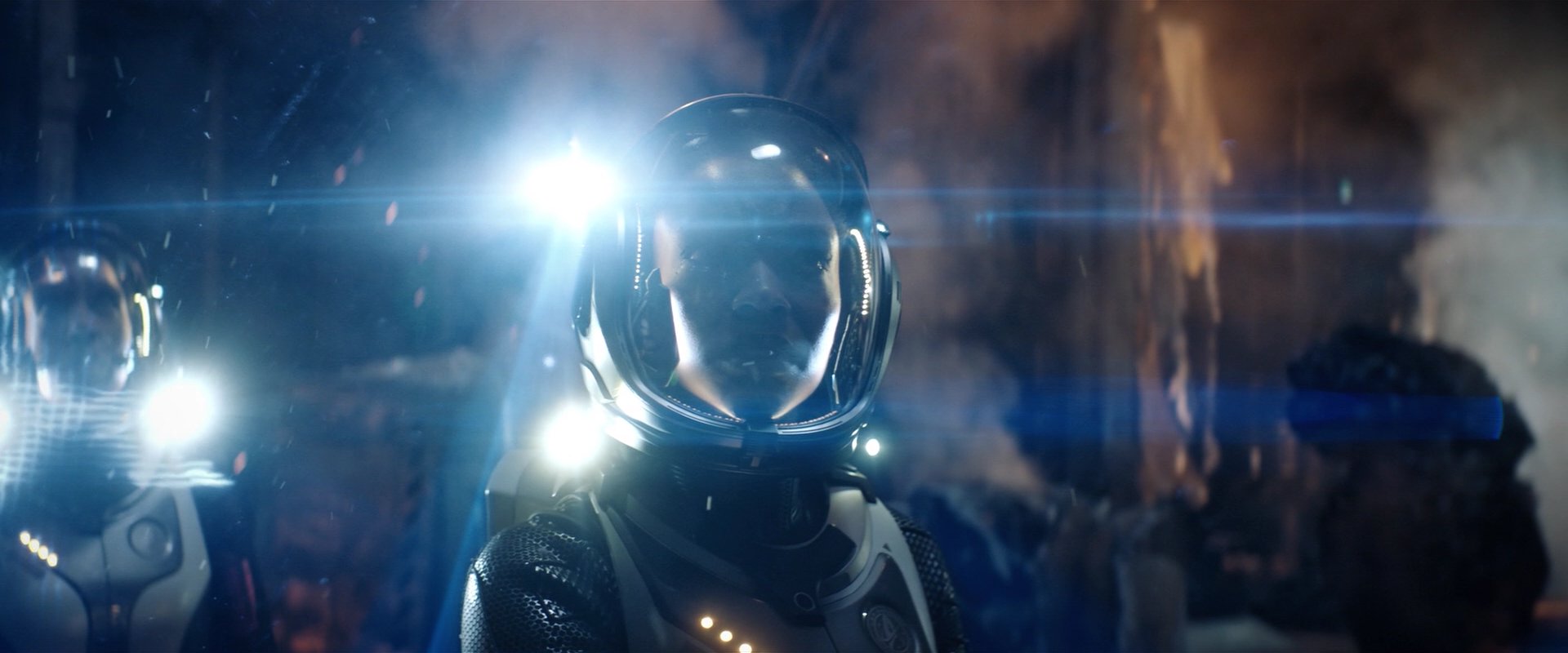 extant_StarTrekDiscovery_2x01-Brother_04730.jpg