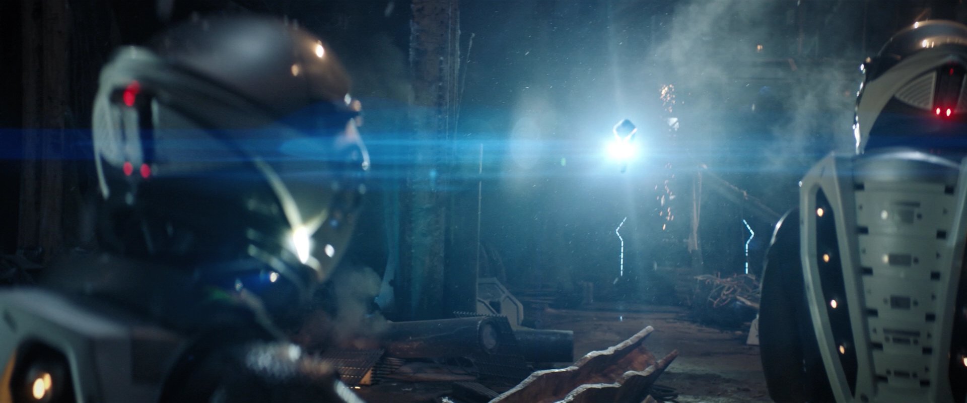 extant_StarTrekDiscovery_2x01-Brother_04738.jpg