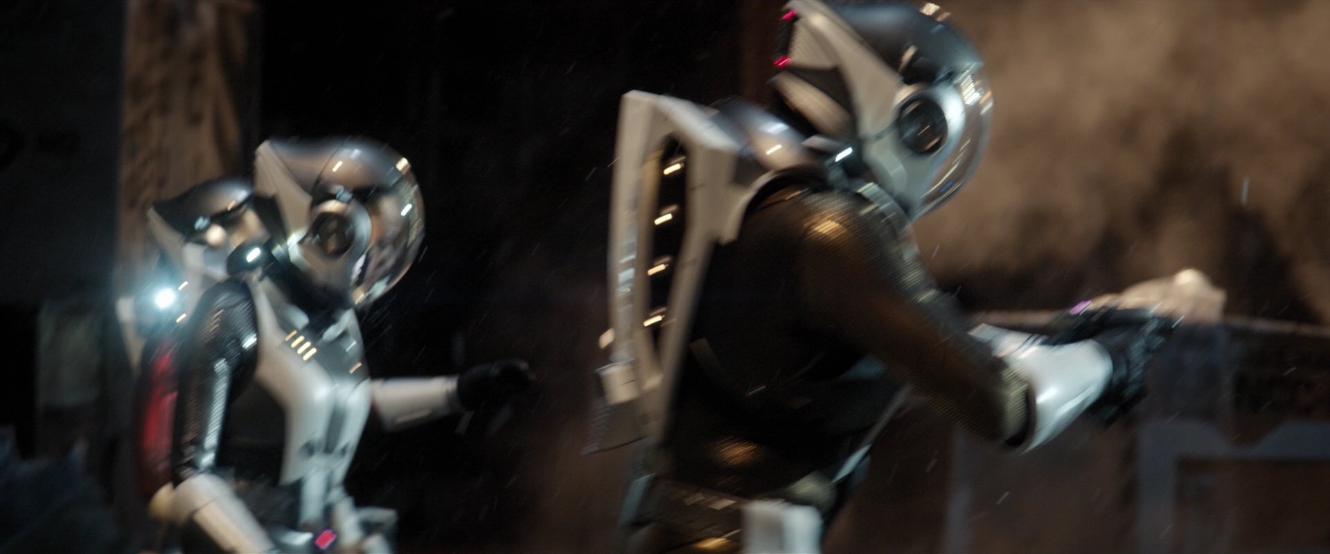 extant_StarTrekDiscovery_2x01-Brother_04745.jpg