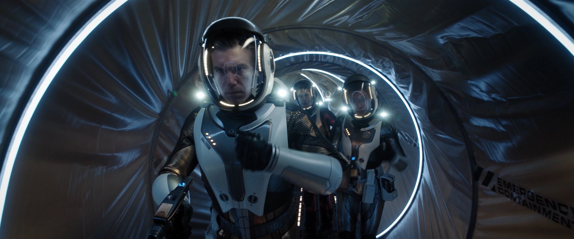 extant_StarTrekDiscovery_2x01-Brother_04819.jpg