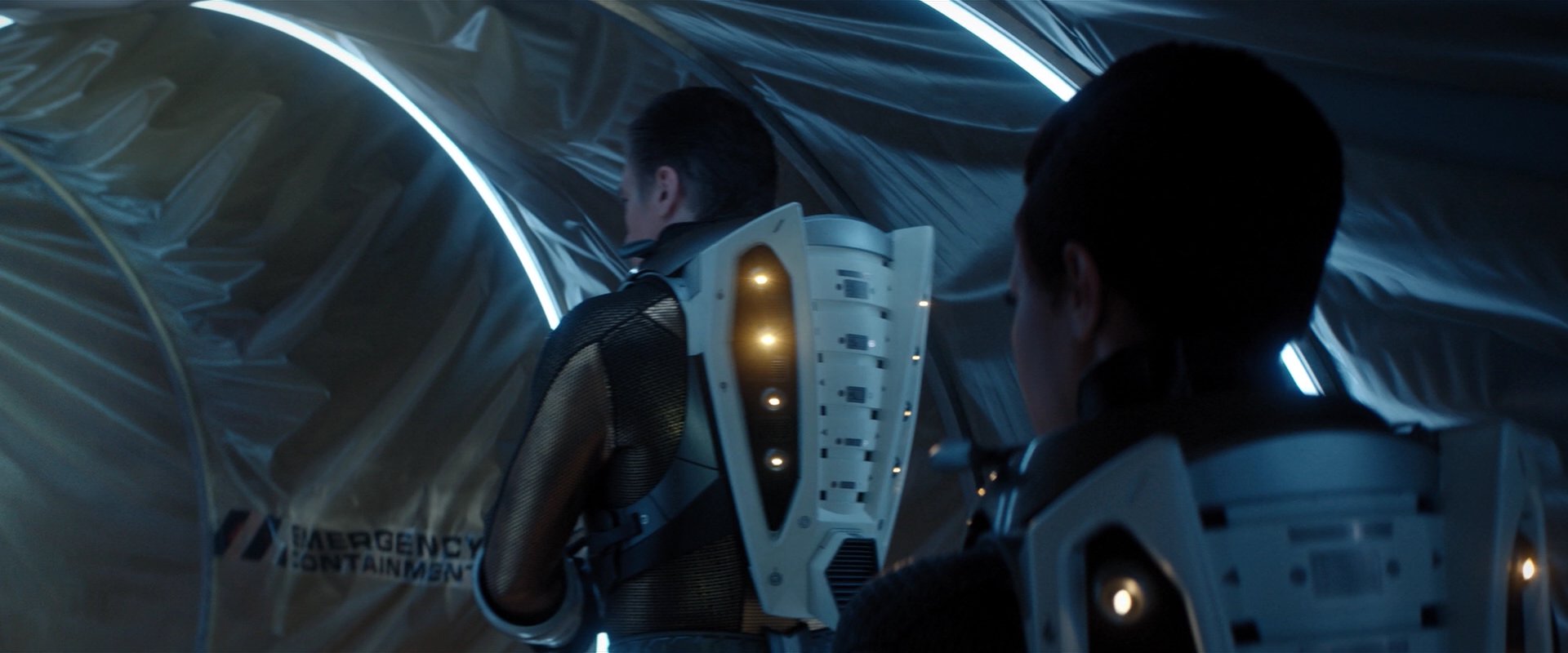 extant_StarTrekDiscovery_2x01-Brother_04829.jpg