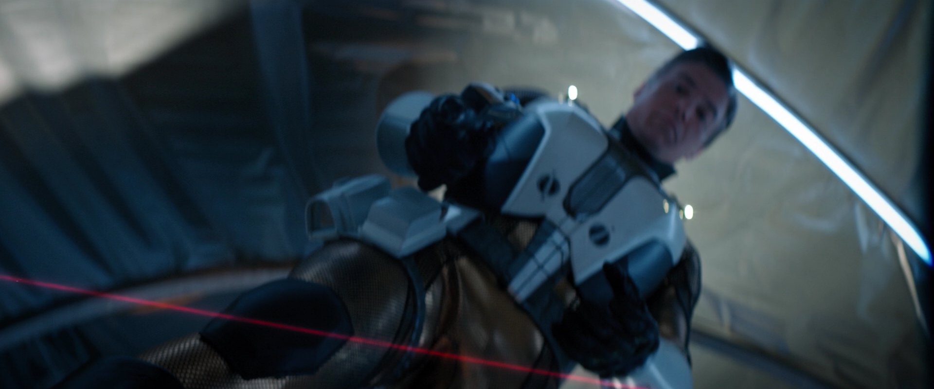 extant_StarTrekDiscovery_2x01-Brother_04837.jpg