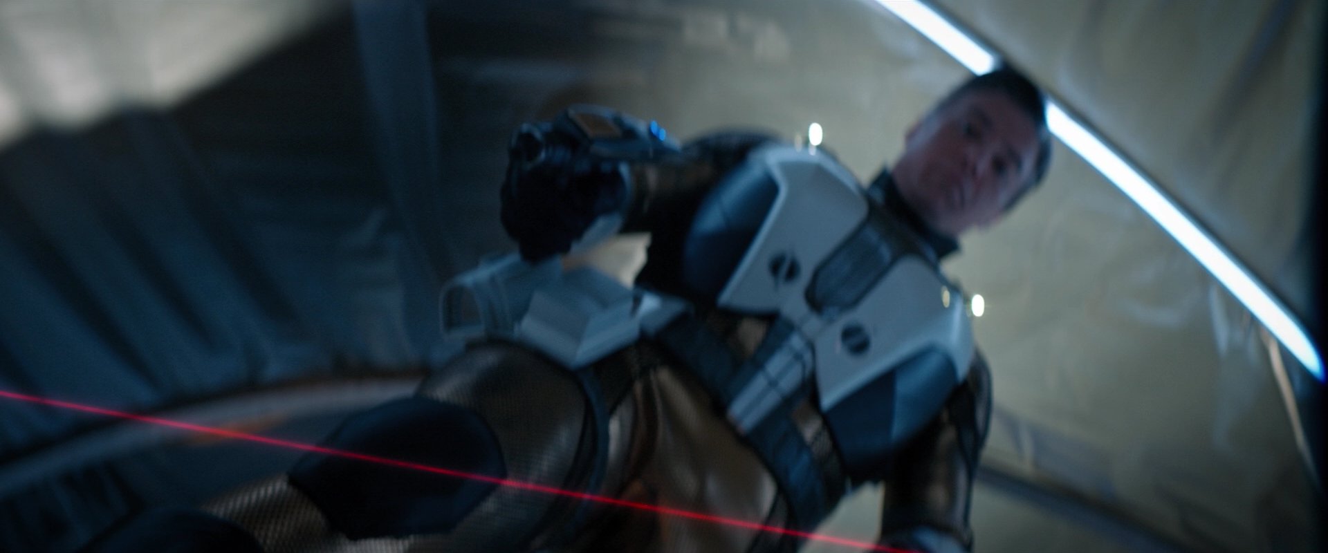 extant_StarTrekDiscovery_2x01-Brother_04840.jpg