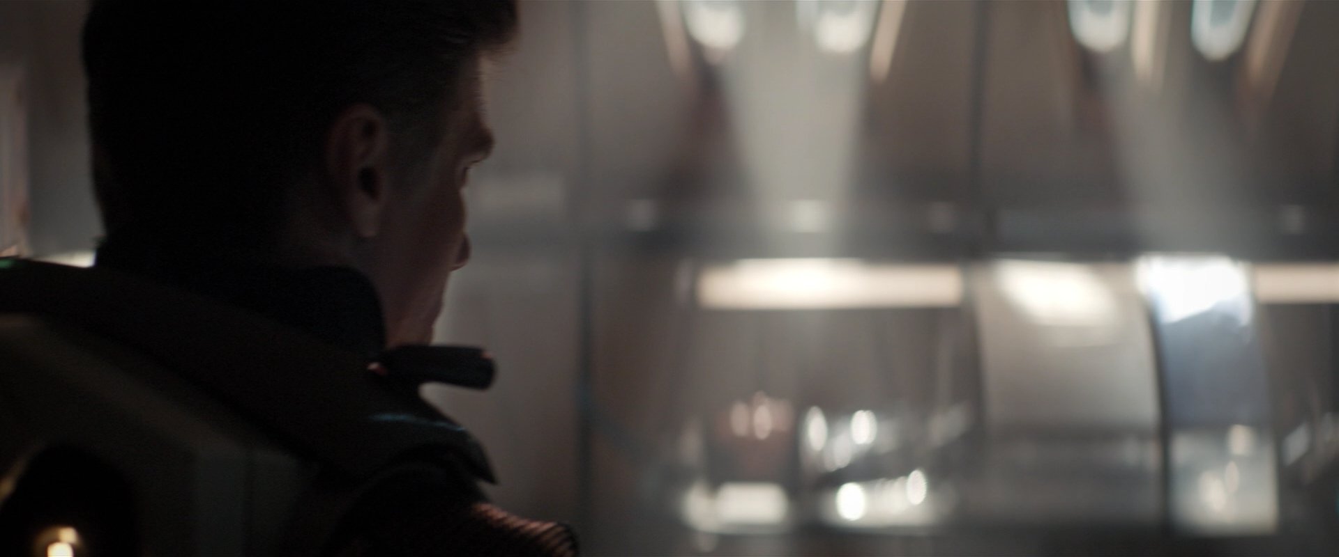 extant_StarTrekDiscovery_2x01-Brother_04880.jpg