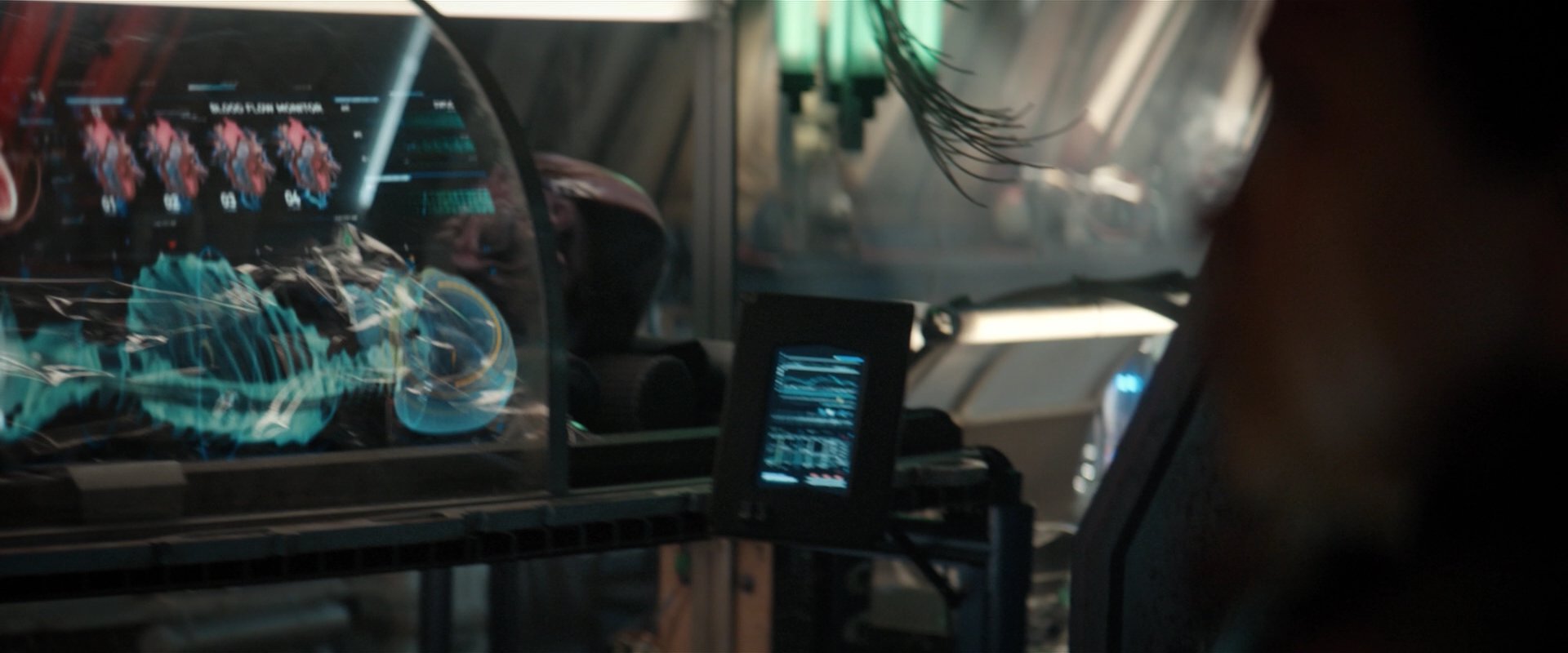 extant_StarTrekDiscovery_2x01-Brother_04889.jpg