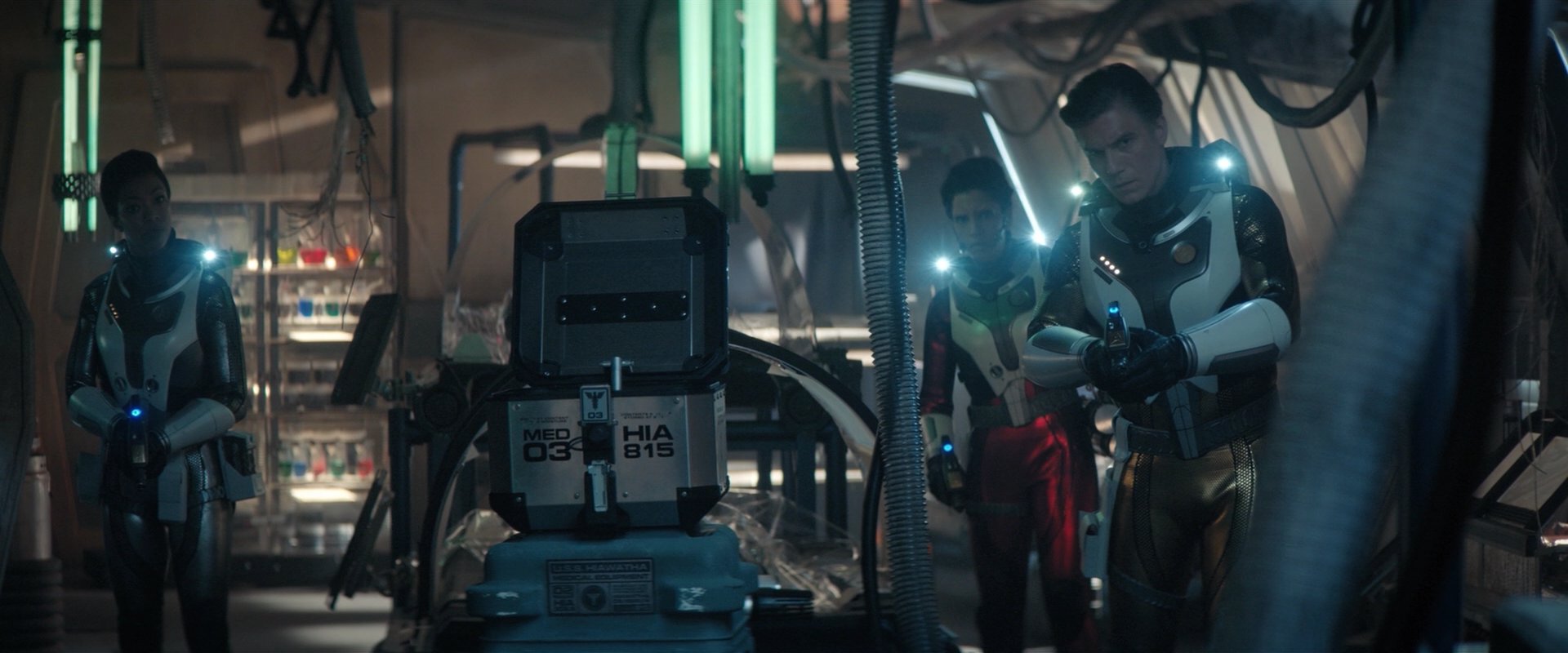 extant_StarTrekDiscovery_2x01-Brother_04948.jpg