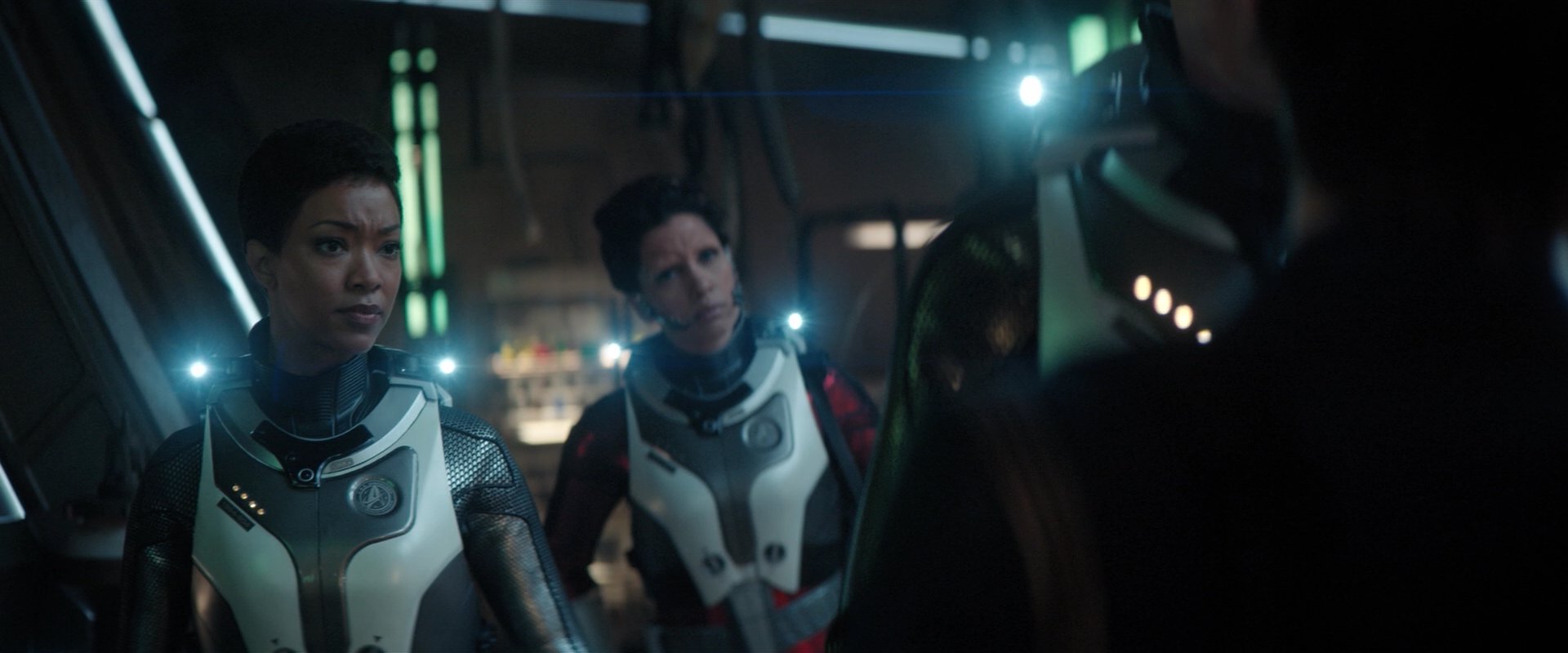 extant_StarTrekDiscovery_2x01-Brother_05007.jpg