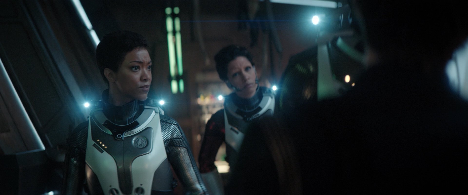 extant_StarTrekDiscovery_2x01-Brother_05009.jpg