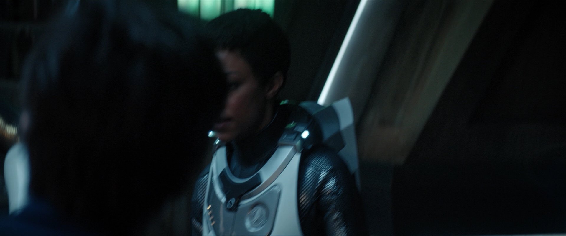 extant_StarTrekDiscovery_2x01-Brother_05168.jpg