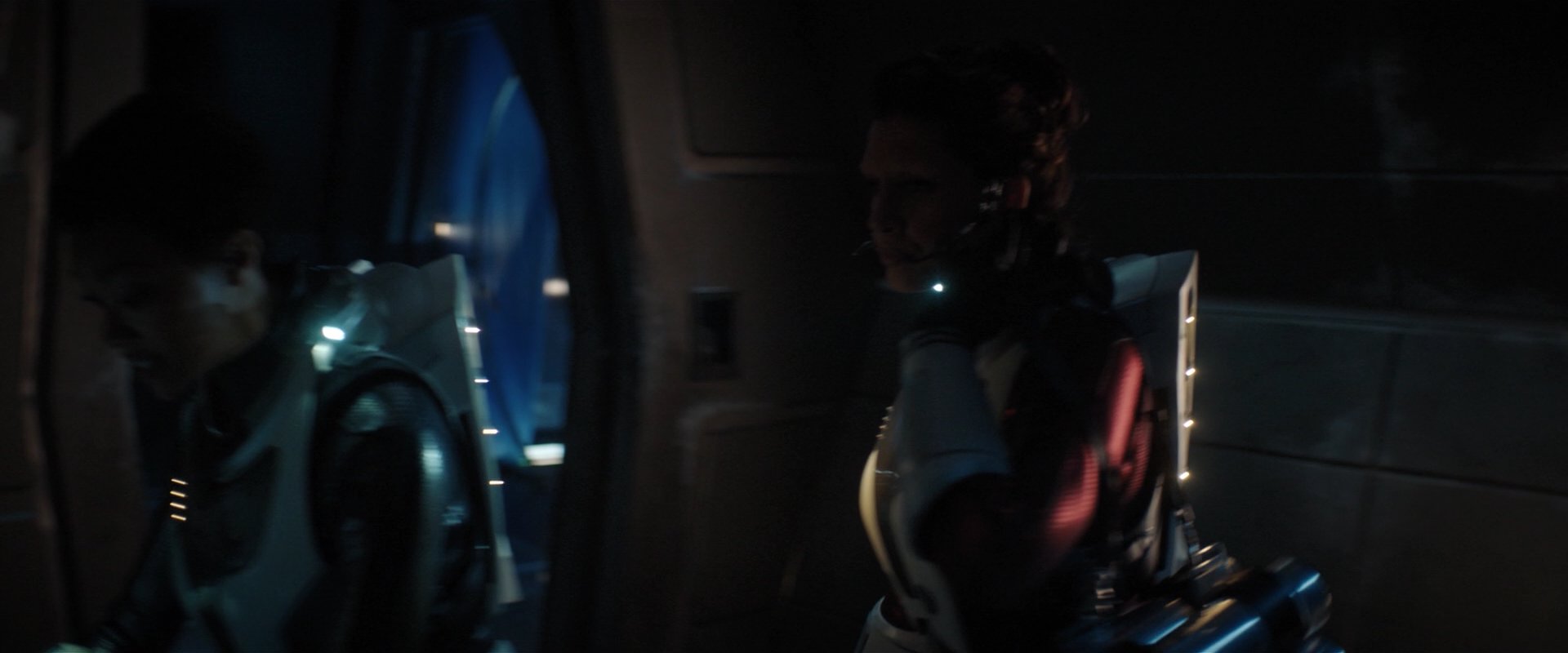 extant_StarTrekDiscovery_2x01-Brother_05216.jpg
