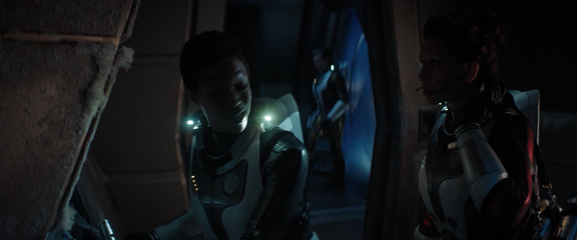 extant_StarTrekDiscovery_2x01-Brother_05220.jpg