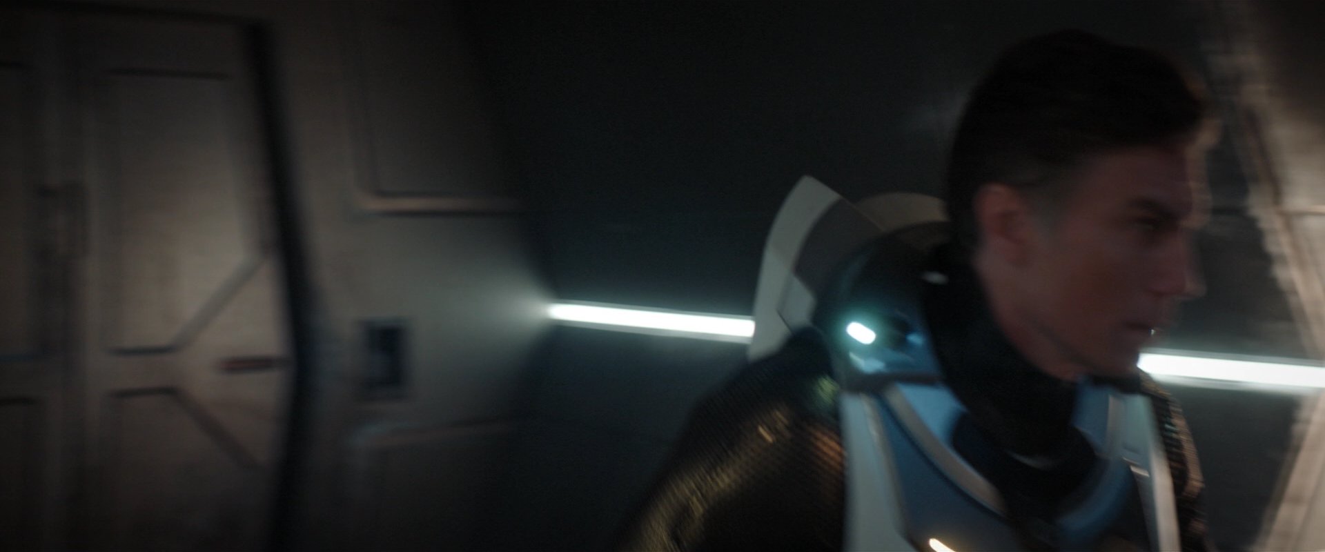 extant_StarTrekDiscovery_2x01-Brother_05239.jpg