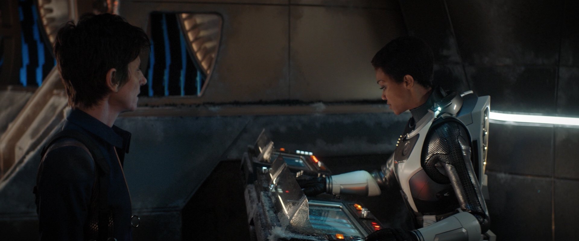 extant_StarTrekDiscovery_2x01-Brother_05250.jpg