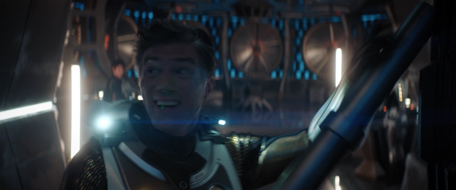 extant_StarTrekDiscovery_2x01-Brother_05291.jpg