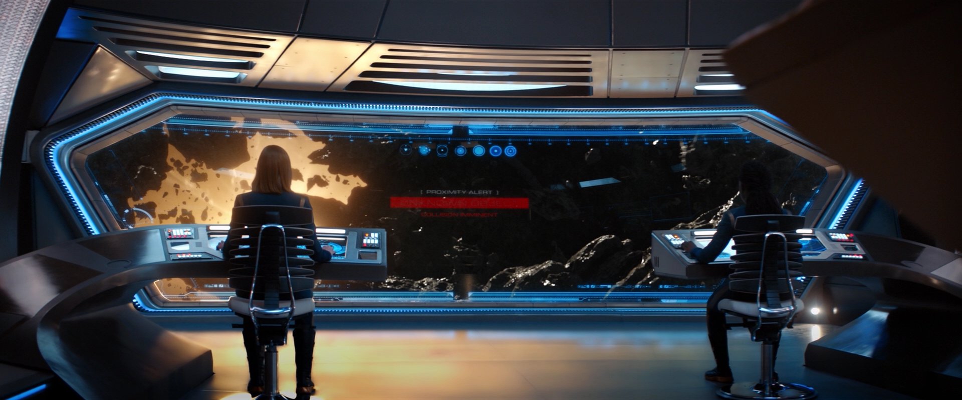 extant_StarTrekDiscovery_2x01-Brother_05342.jpg