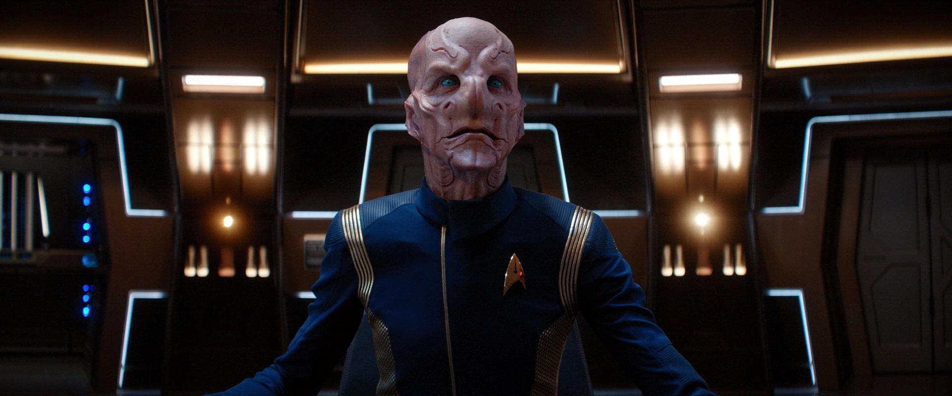 extant_StarTrekDiscovery_2x01-Brother_05356.jpg