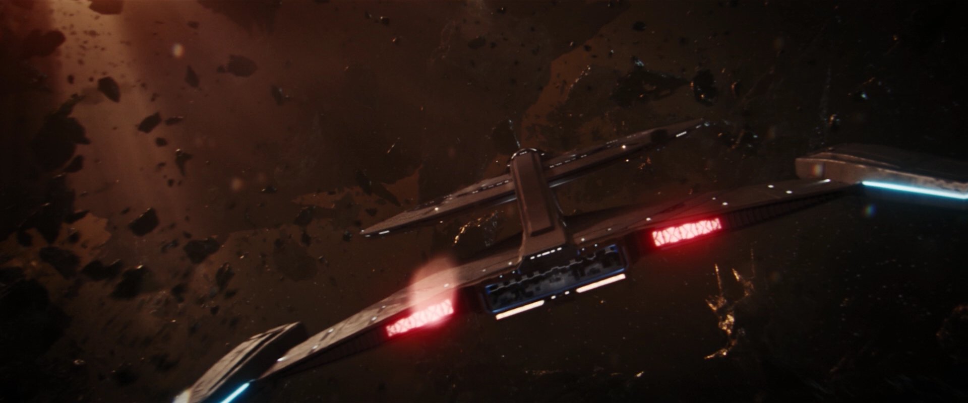 extant_StarTrekDiscovery_2x01-Brother_05446.jpg