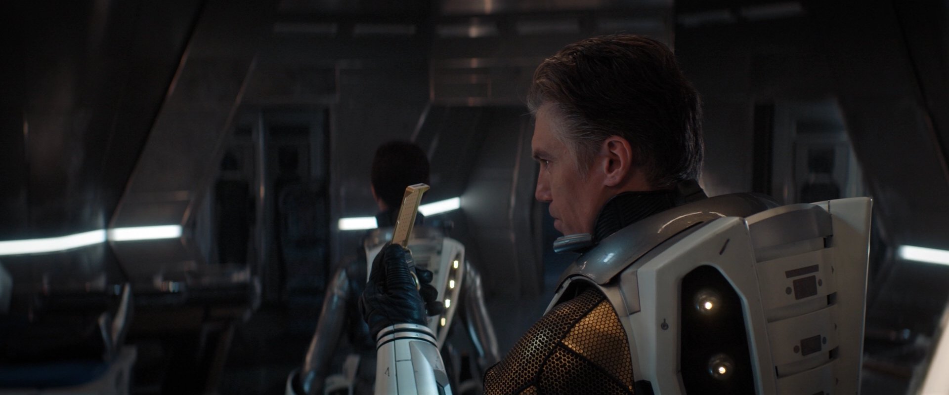 extant_StarTrekDiscovery_2x01-Brother_05454.jpg