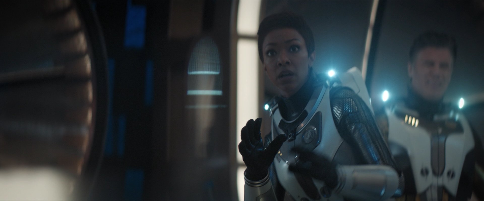 extant_StarTrekDiscovery_2x01-Brother_05457.jpg