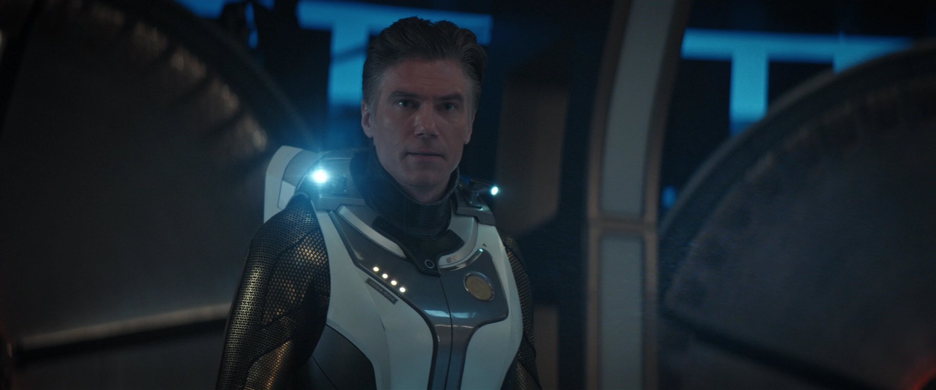 extant_StarTrekDiscovery_2x01-Brother_05470.jpg