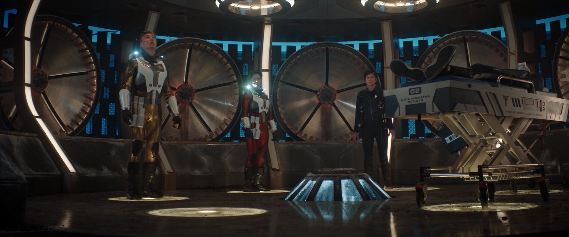extant_StarTrekDiscovery_2x01-Brother_05476.jpg