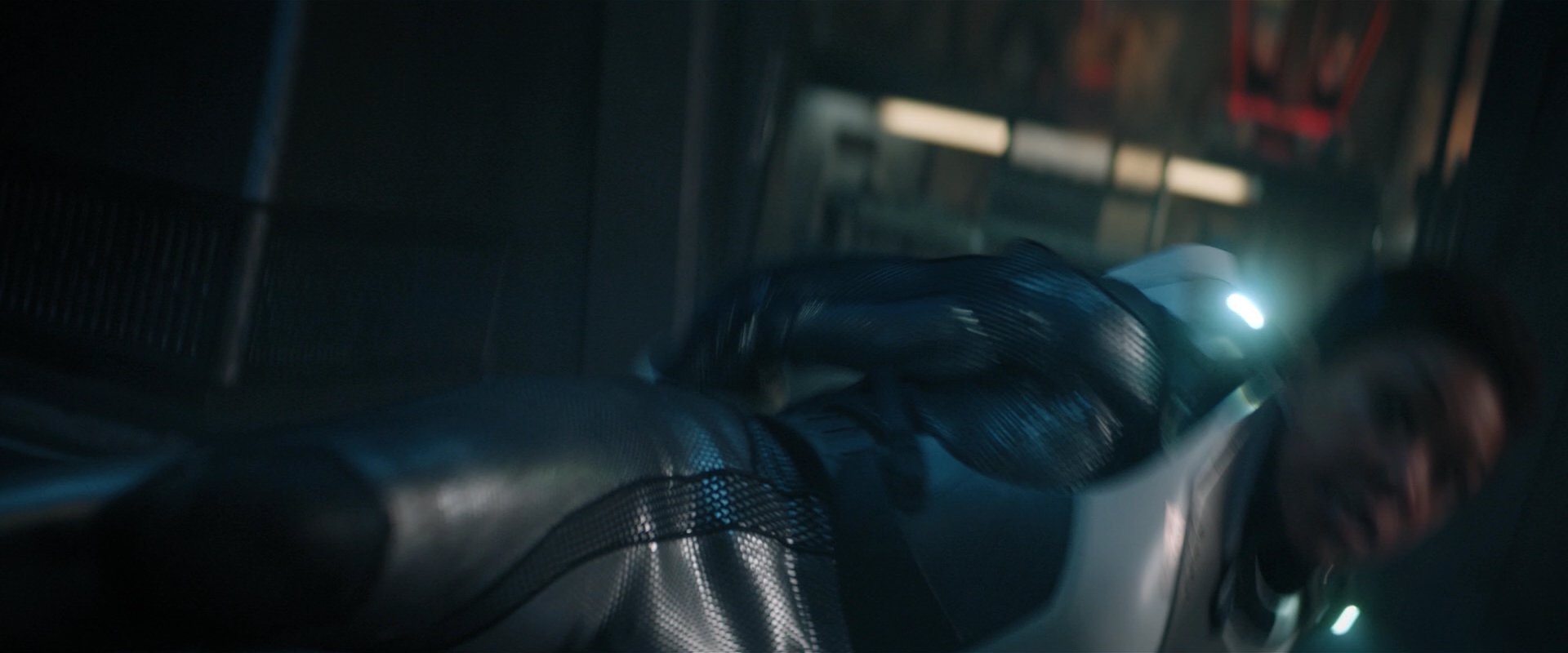 extant_StarTrekDiscovery_2x01-Brother_05495.jpg