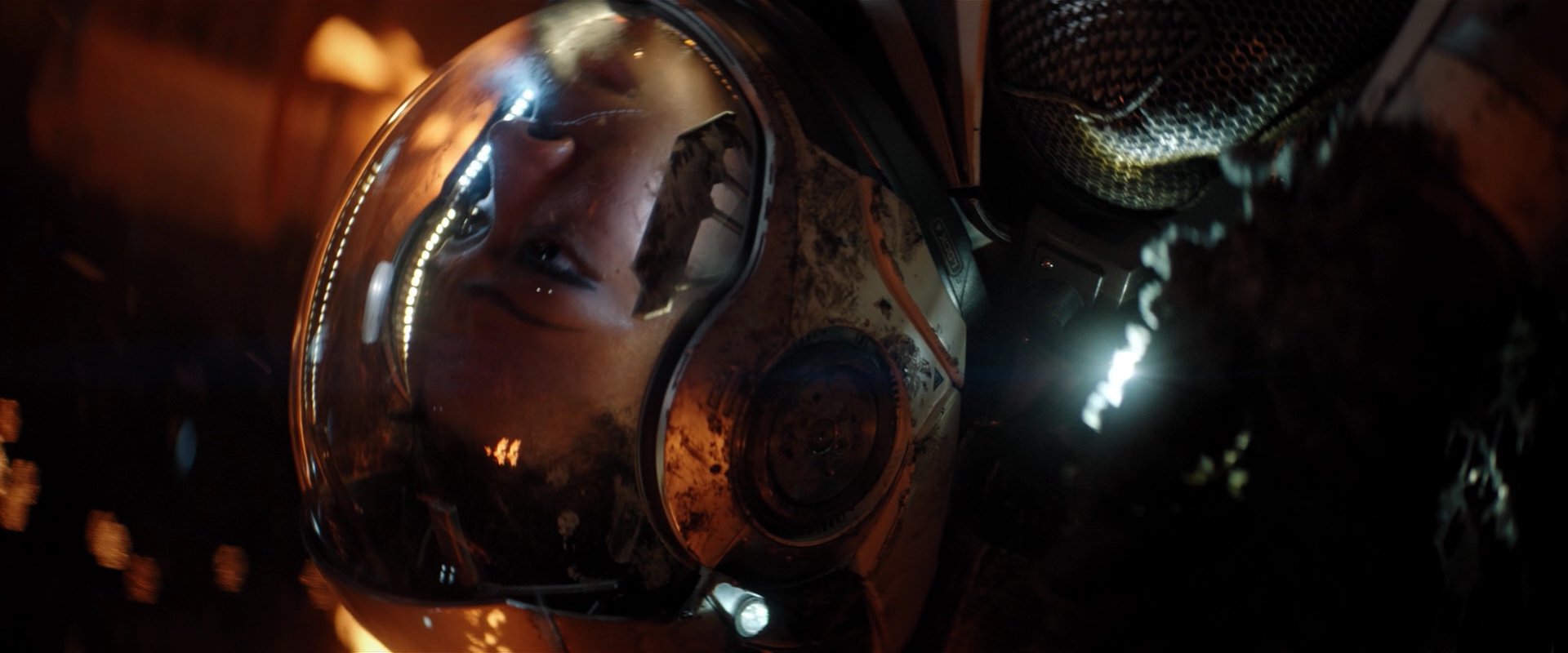 extant_StarTrekDiscovery_2x01-Brother_05628.jpg