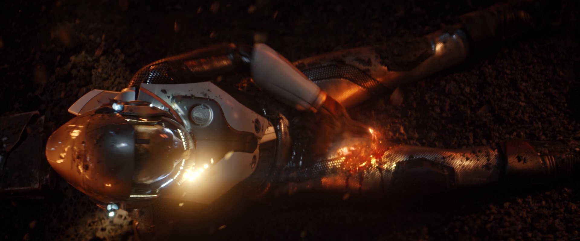 extant_StarTrekDiscovery_2x01-Brother_05649.jpg