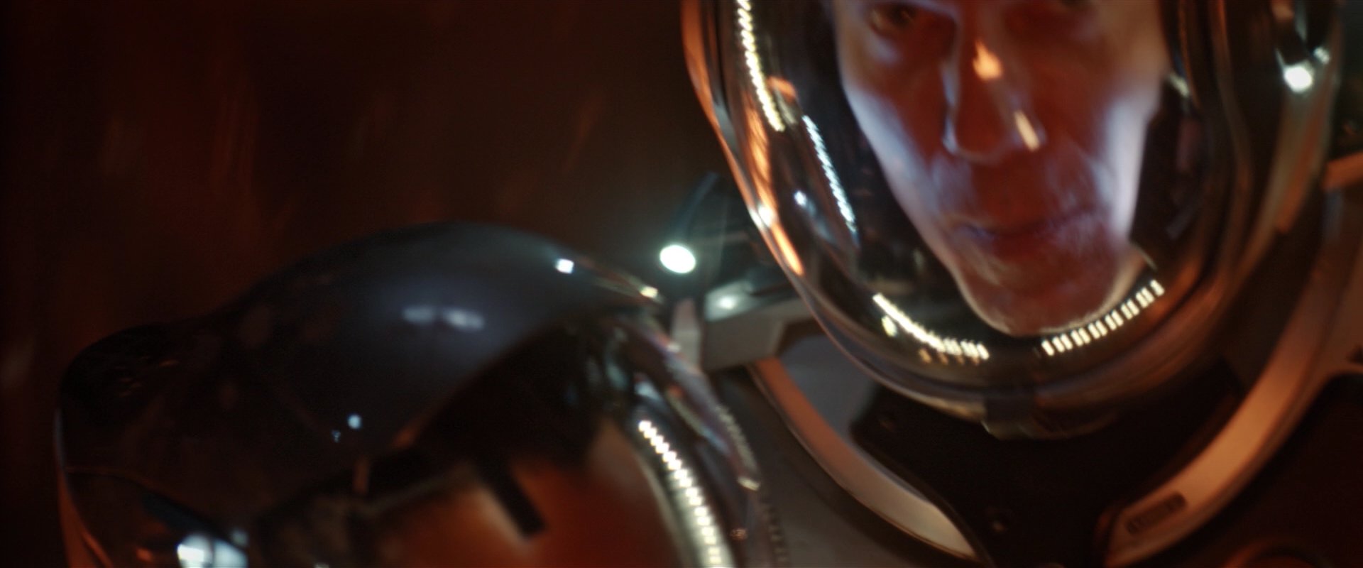 extant_StarTrekDiscovery_2x01-Brother_05743.jpg
