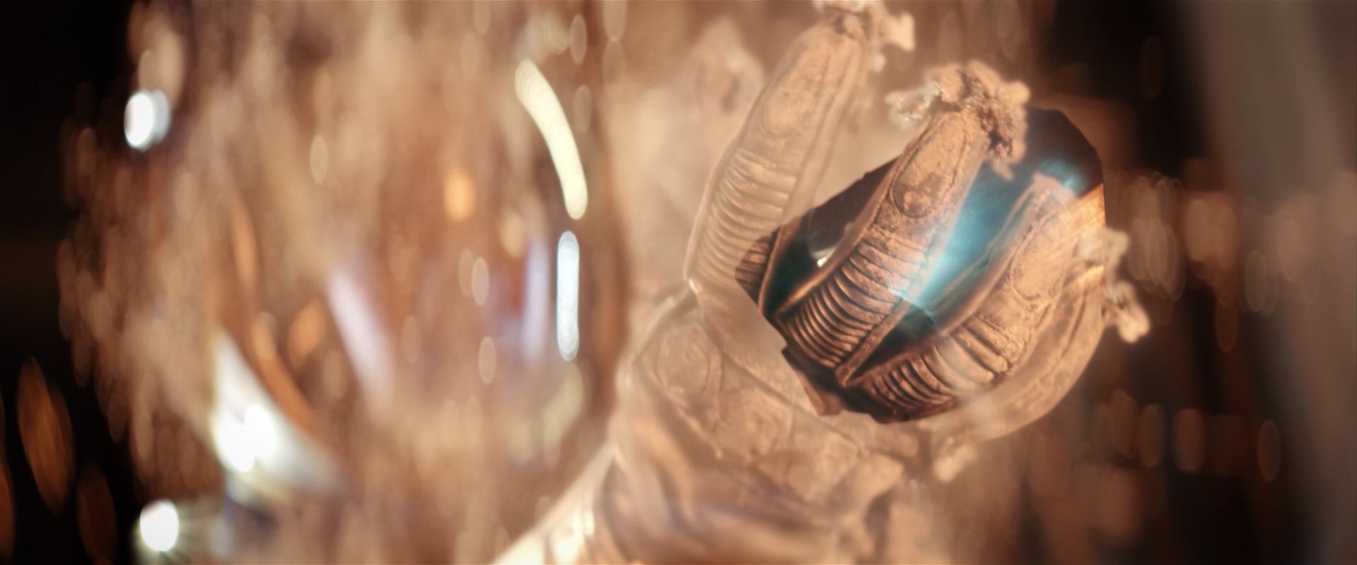 extant_StarTrekDiscovery_2x01-Brother_05754.jpg