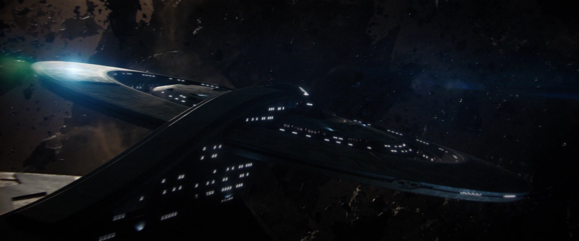 extant_StarTrekDiscovery_2x01-Brother_05769.jpg