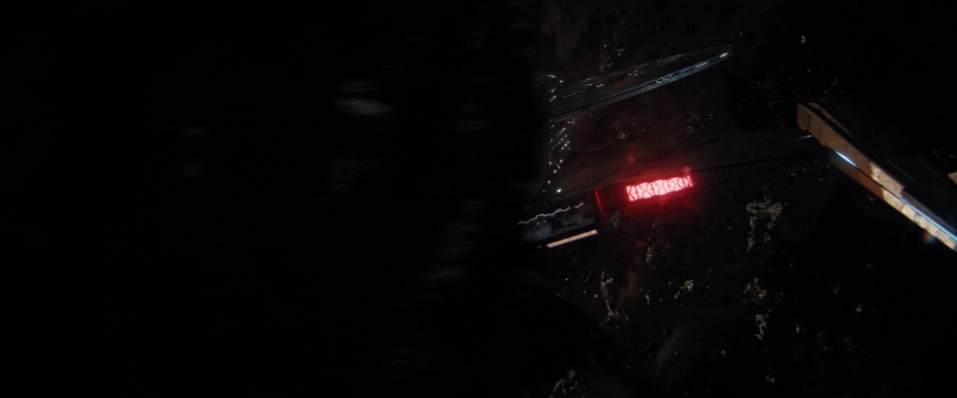extant_StarTrekDiscovery_2x01-Brother_05778.jpg