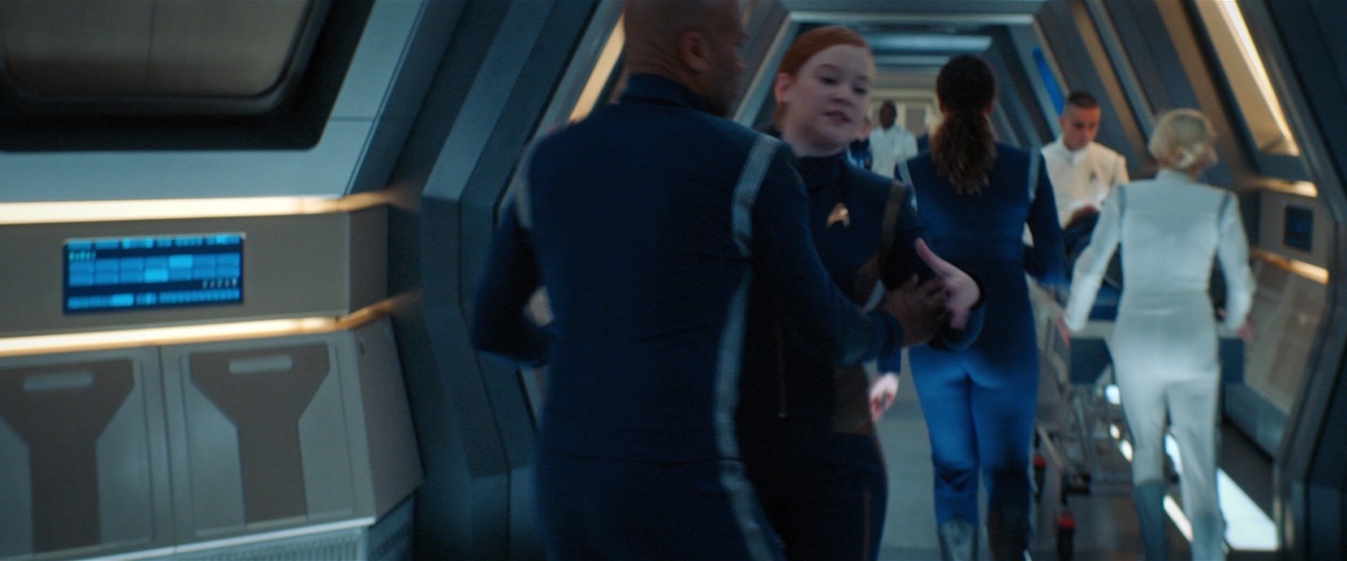 extant_StarTrekDiscovery_2x01-Brother_05784.jpg