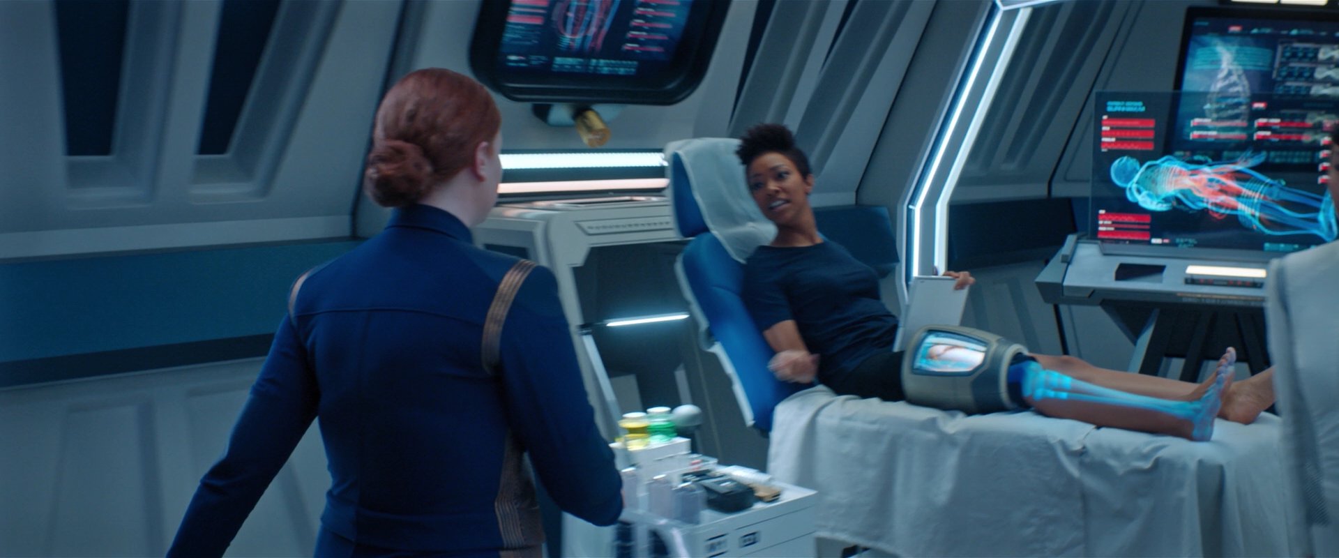 extant_StarTrekDiscovery_2x01-Brother_05801.jpg