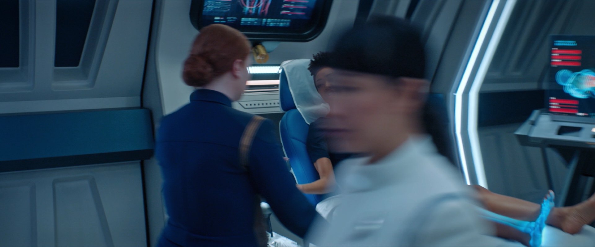 extant_StarTrekDiscovery_2x01-Brother_05802.jpg