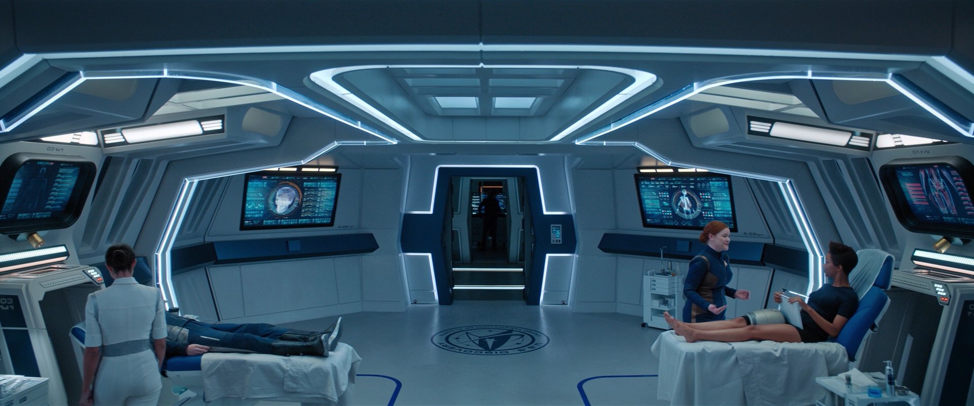 extant_StarTrekDiscovery_2x01-Brother_05852.jpg
