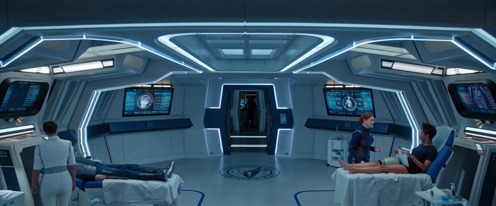 extant_StarTrekDiscovery_2x01-Brother_05853.jpg