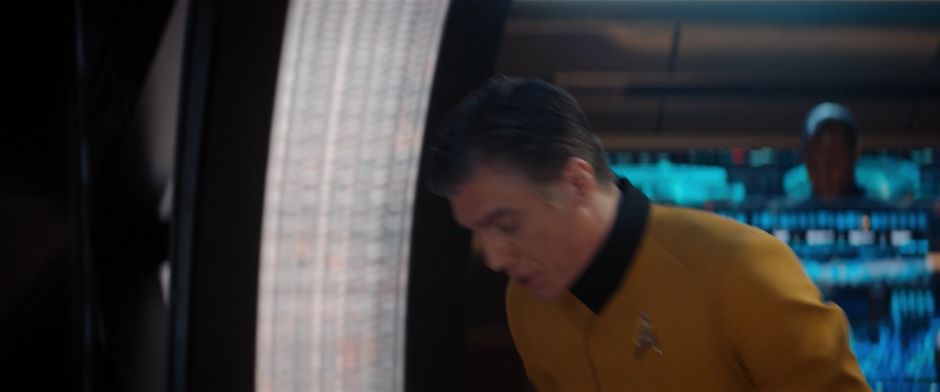 extant_StarTrekDiscovery_2x01-Brother_06006.jpg