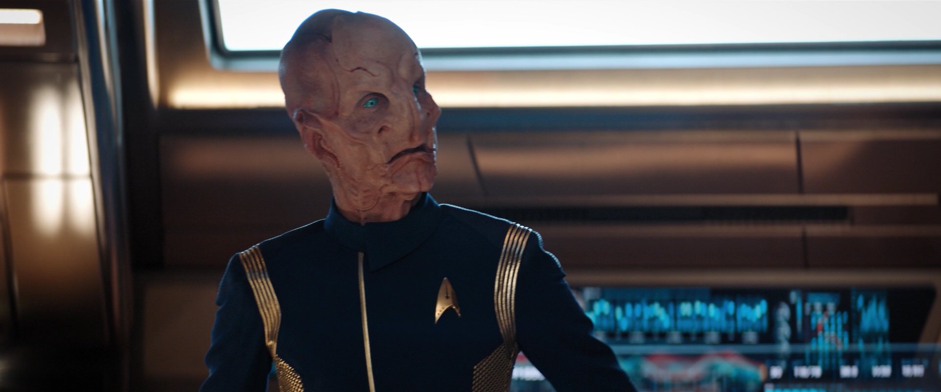 extant_StarTrekDiscovery_2x01-Brother_06018.jpg