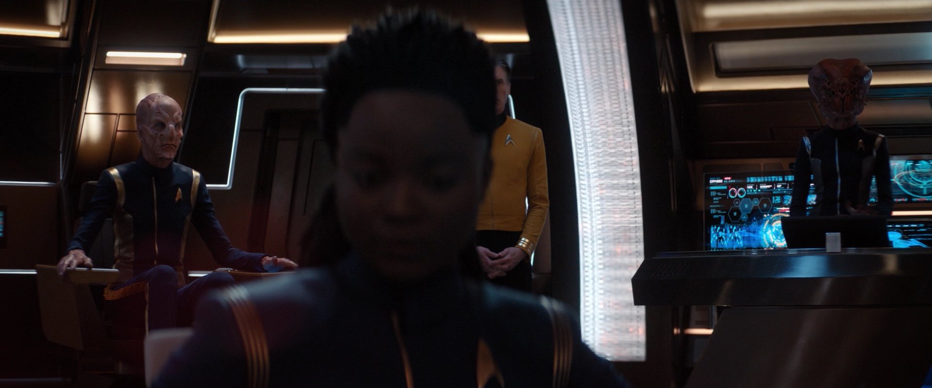 extant_StarTrekDiscovery_2x01-Brother_06106.jpg