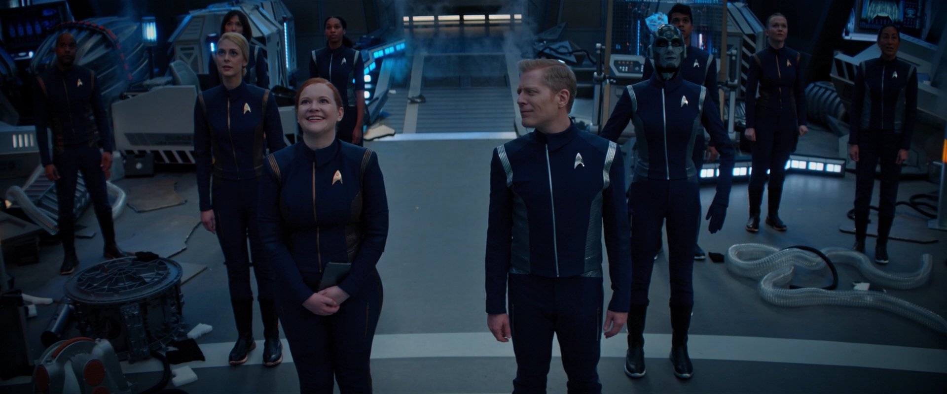 extant_StarTrekDiscovery_2x01-Brother_06134.jpg