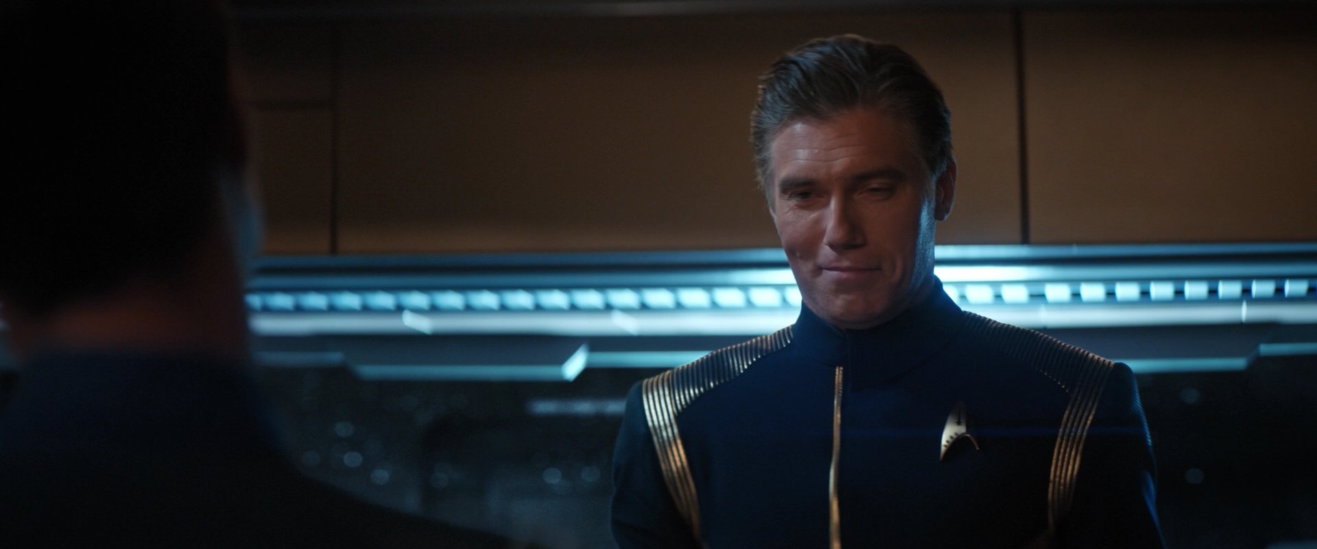 extant_StarTrekDiscovery_2x01-Brother_06202.jpg