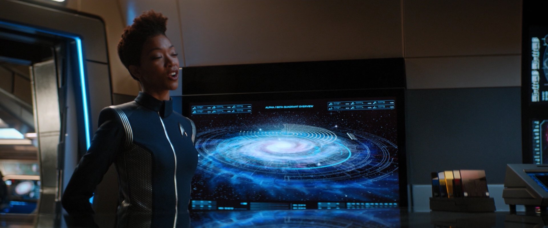extant_StarTrekDiscovery_2x01-Brother_06204.jpg