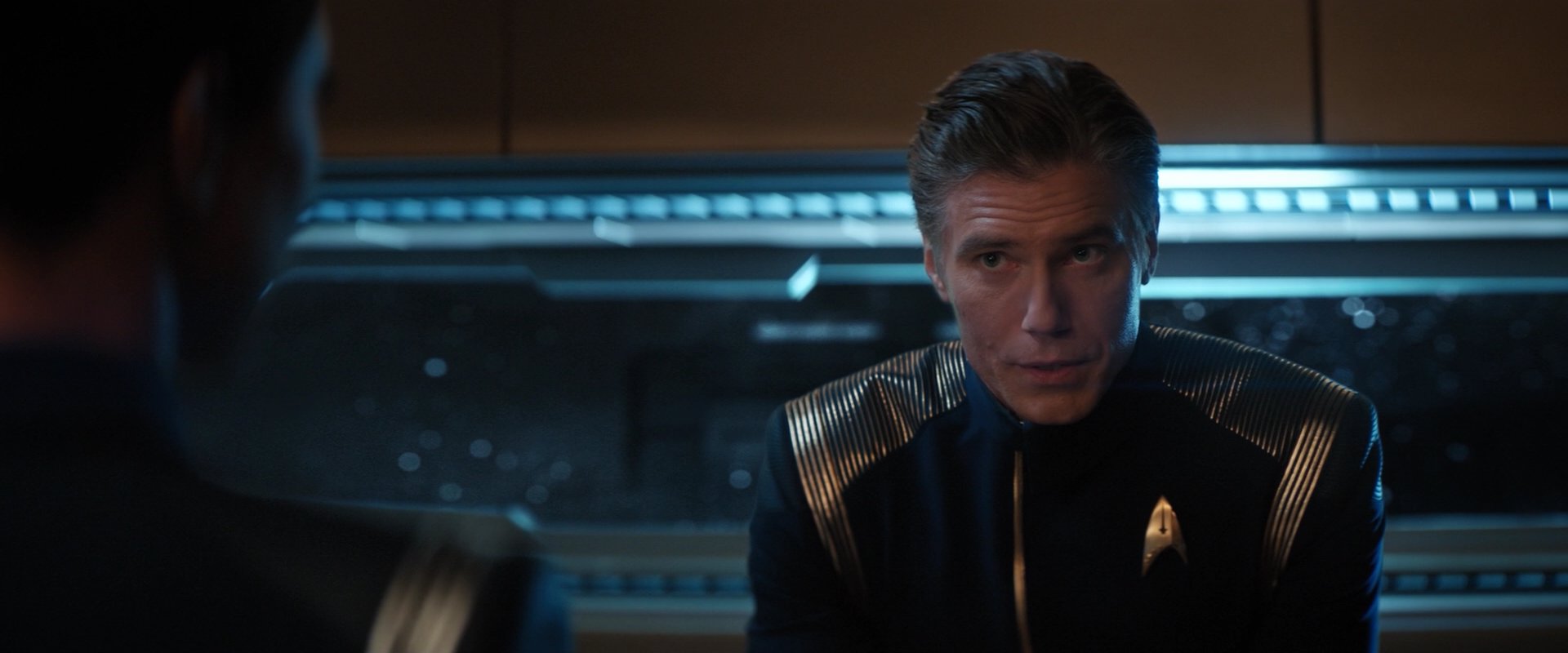 extant_StarTrekDiscovery_2x01-Brother_06252.jpg