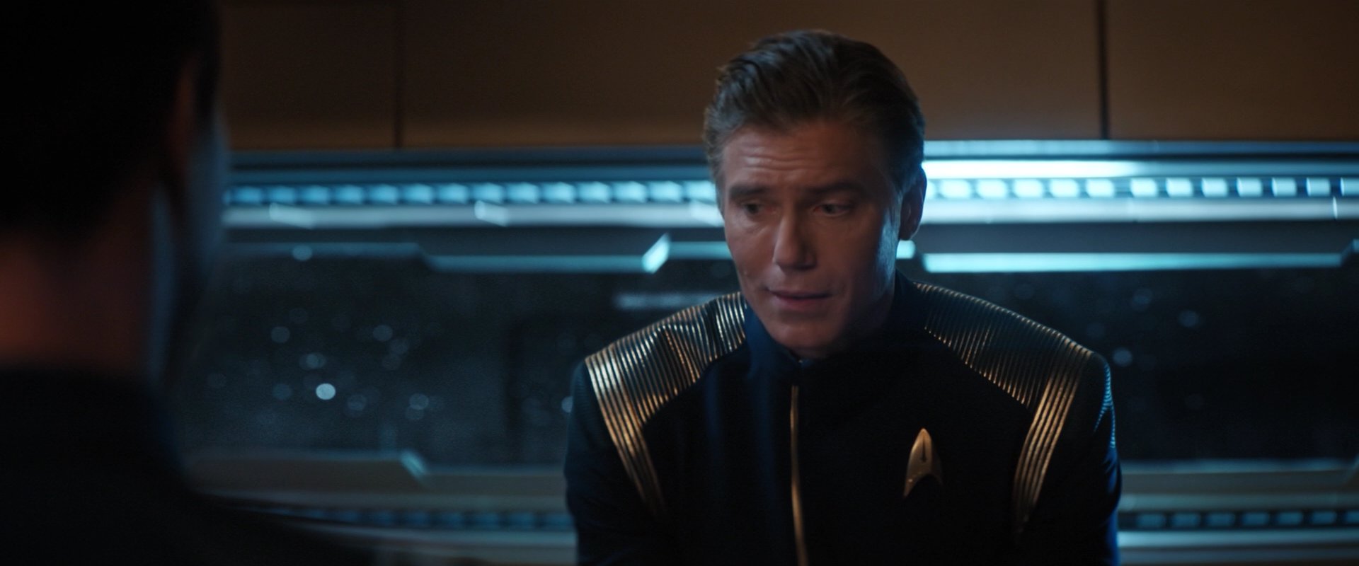 extant_StarTrekDiscovery_2x01-Brother_06280.jpg