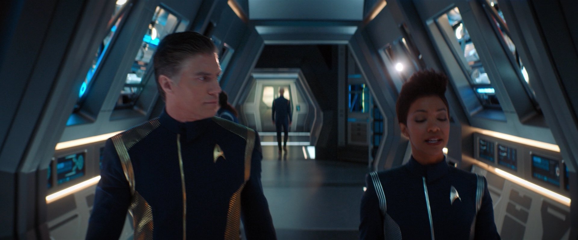 extant_StarTrekDiscovery_2x01-Brother_06313.jpg