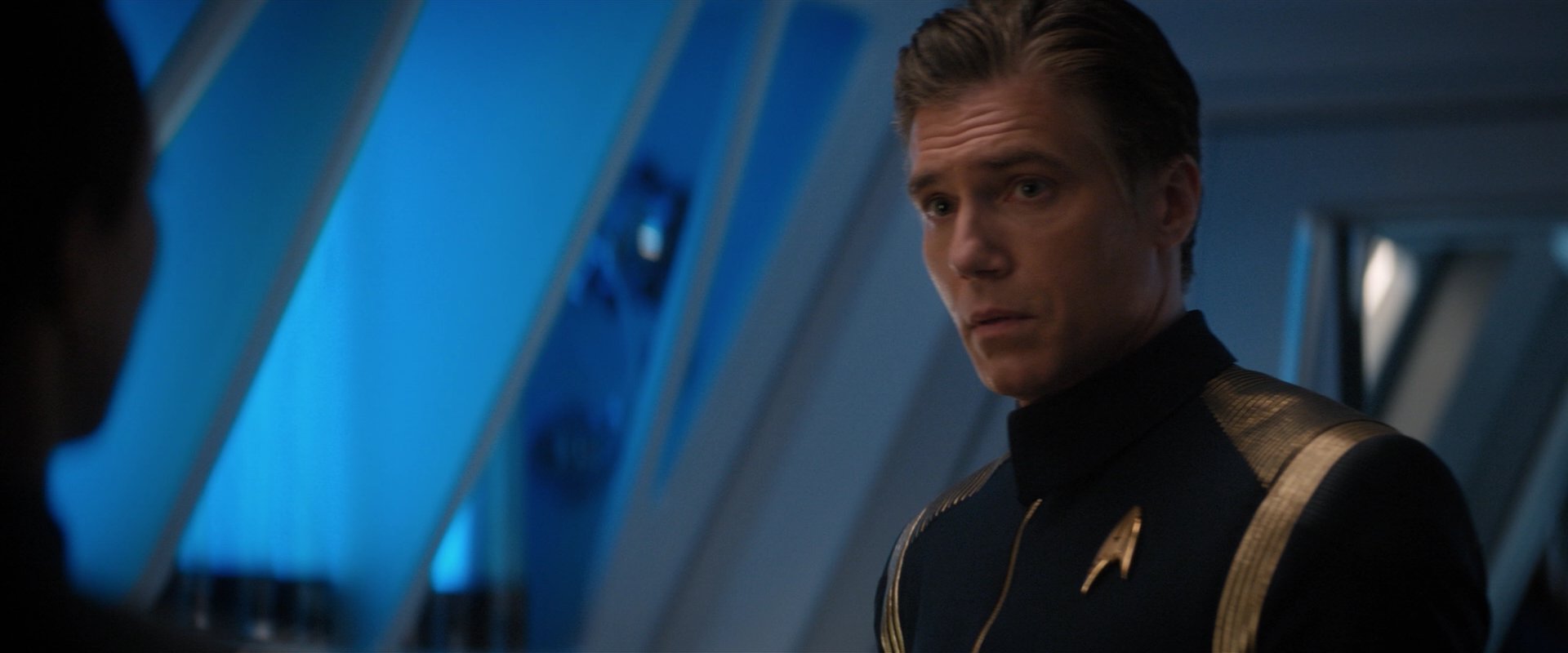 extant_StarTrekDiscovery_2x01-Brother_06330.jpg