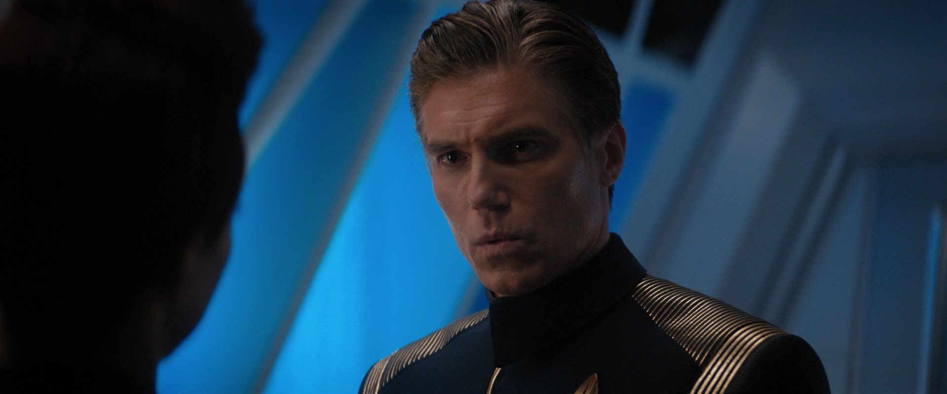 extant_StarTrekDiscovery_2x01-Brother_06362.jpg