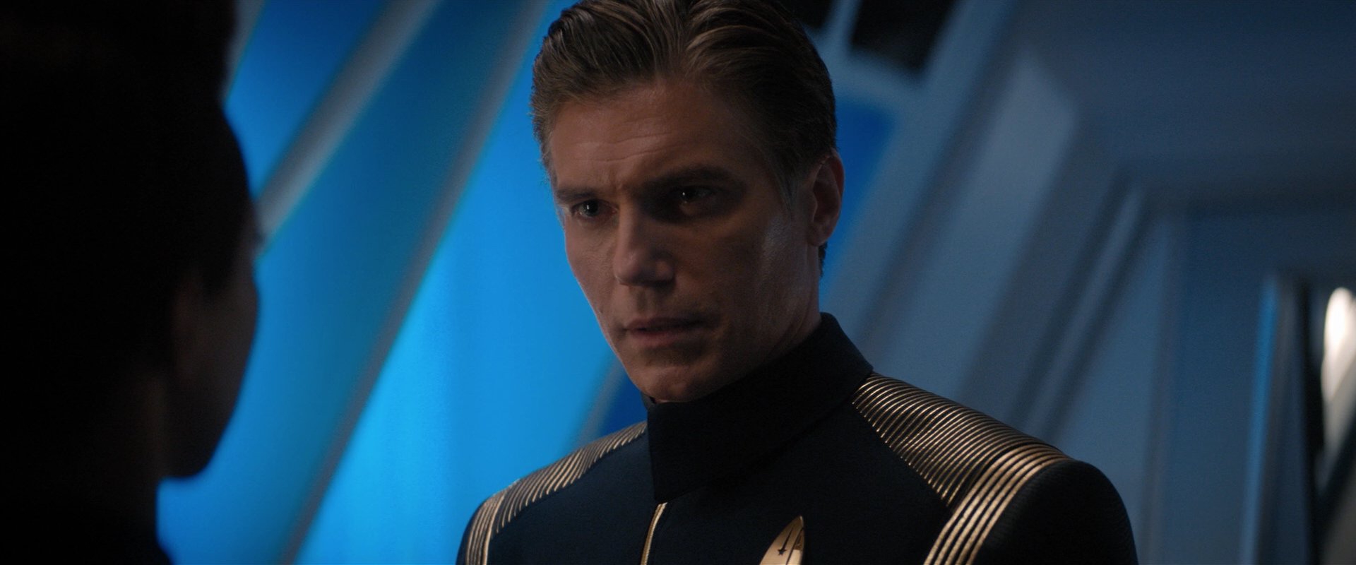 extant_StarTrekDiscovery_2x01-Brother_06370.jpg