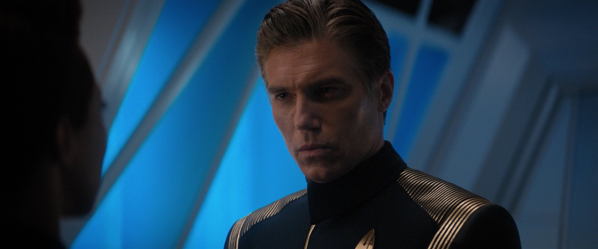 extant_StarTrekDiscovery_2x01-Brother_06378.jpg